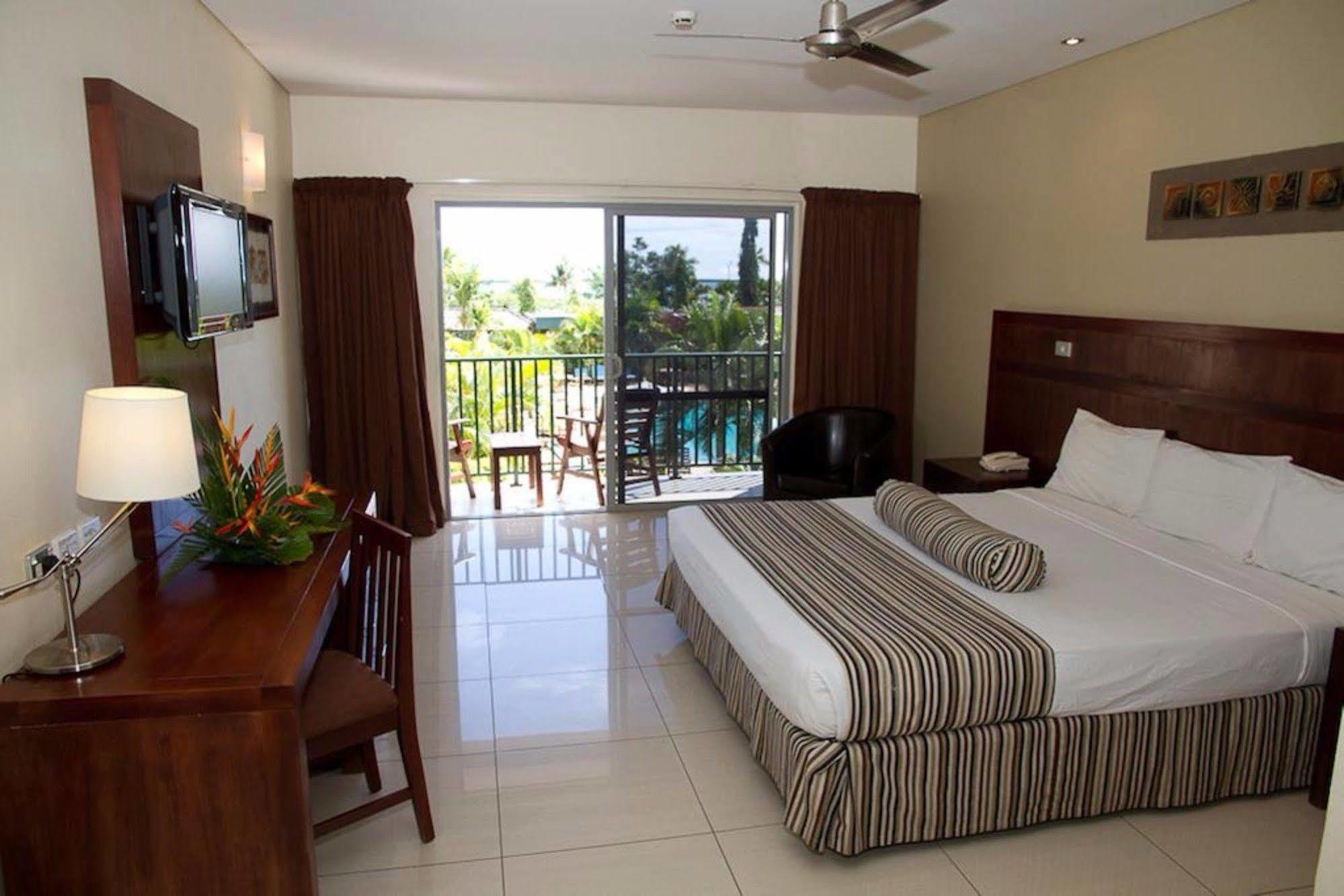 Tanoa Waterfront Hotel Lautoka Exterior photo