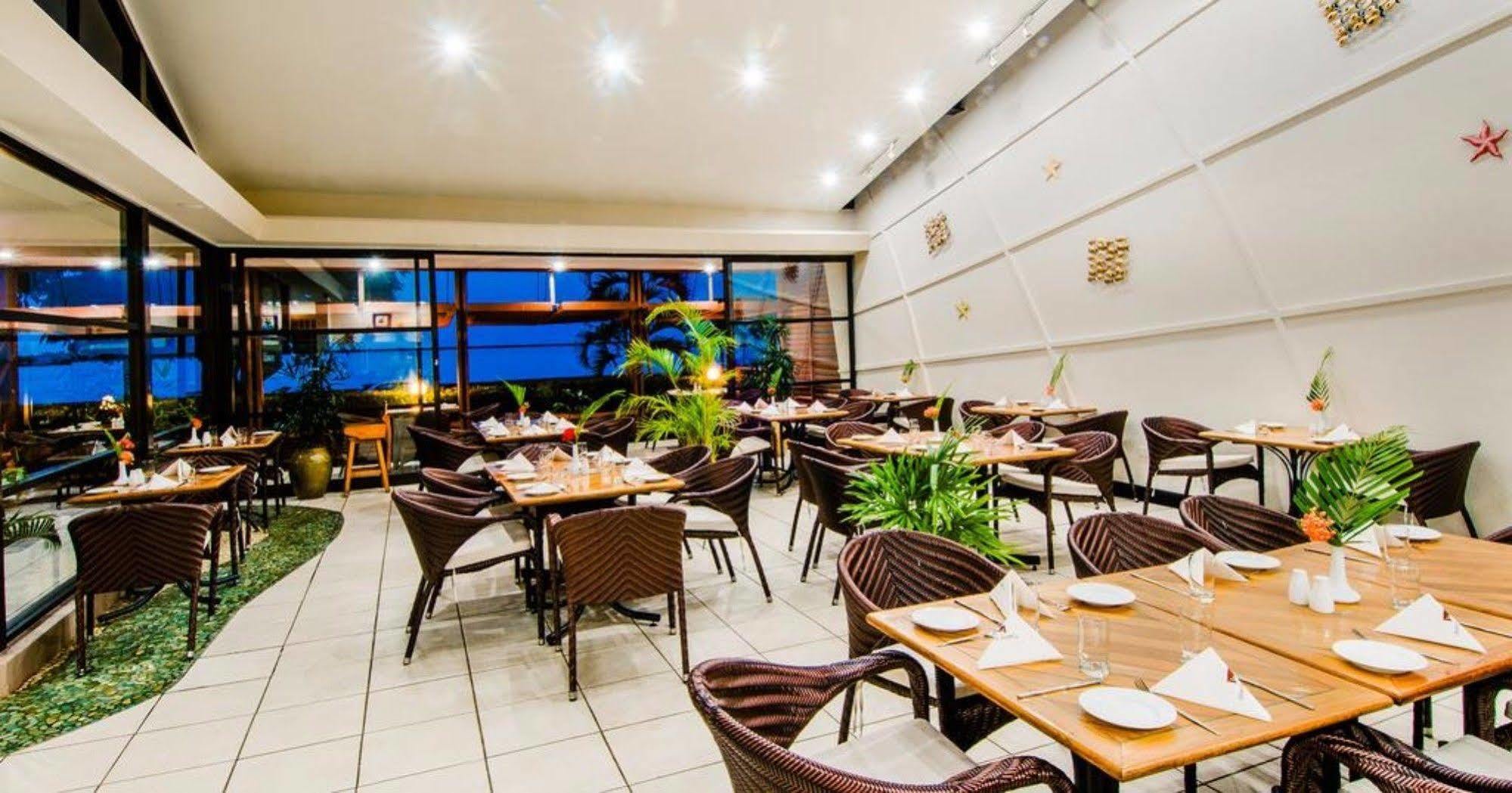 Tanoa Waterfront Hotel Lautoka Exterior photo