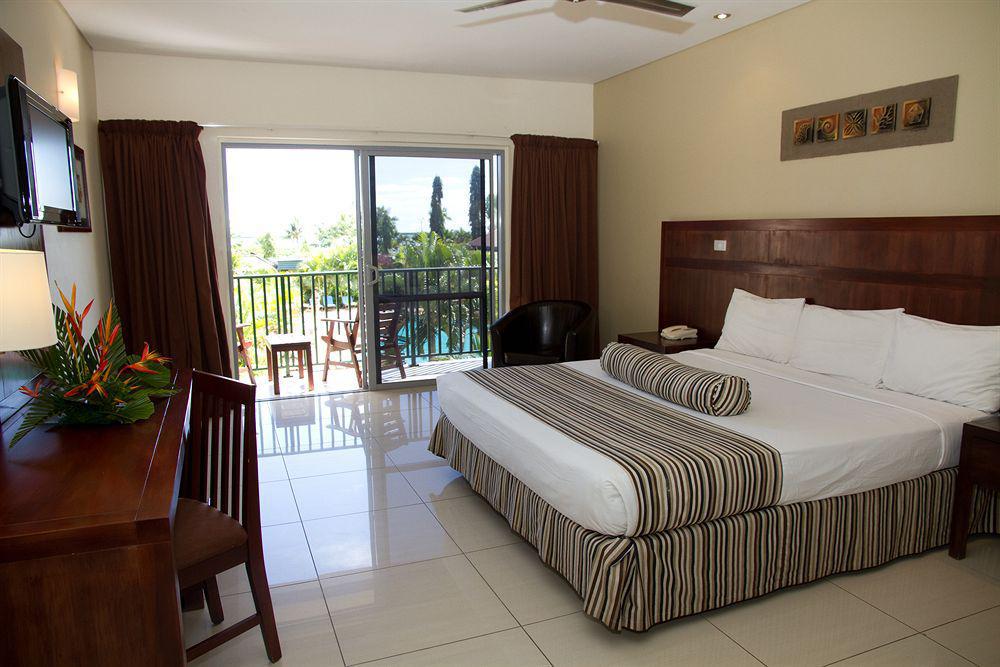 Tanoa Waterfront Hotel Lautoka Exterior photo